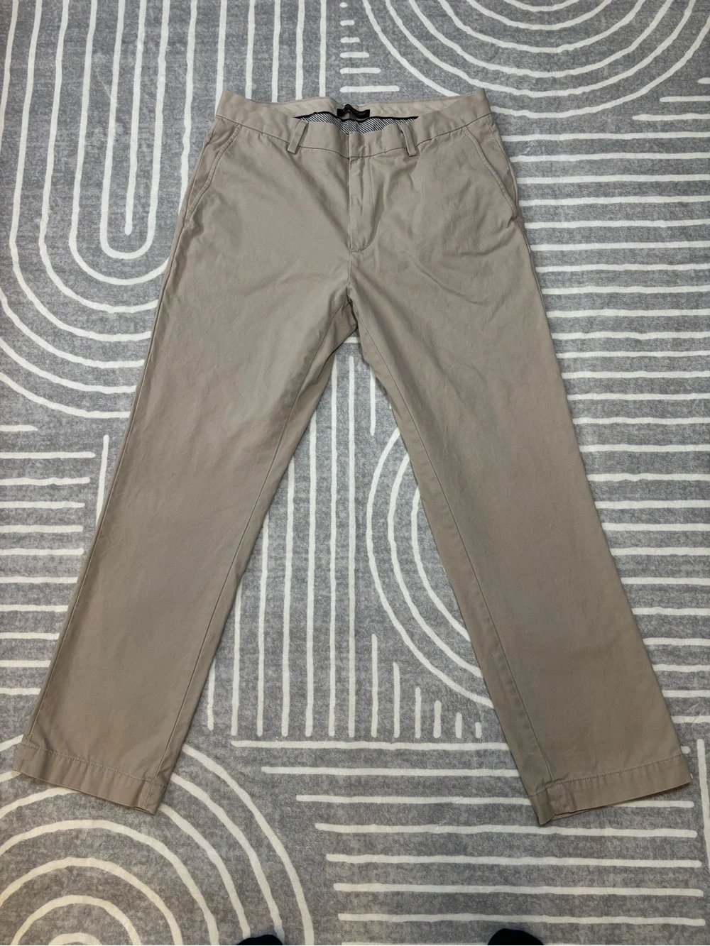 Banana Republic Aiden Chino 33x30 Classic Straight Pants, Beige, Tan, BR W33